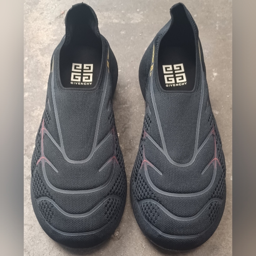 Givenchy Black Knit Slip-On Sneakers with Subtle Pink Trim